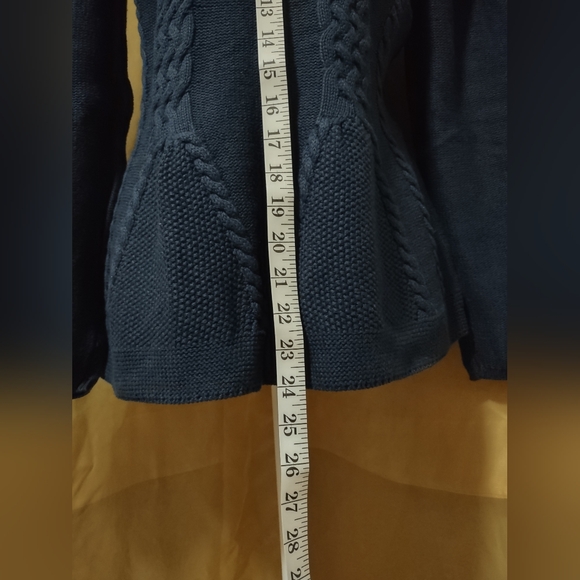 NWT (never worn) Women's CUPIO pullover navy sweater. Size Medium - Picture 2 of 5